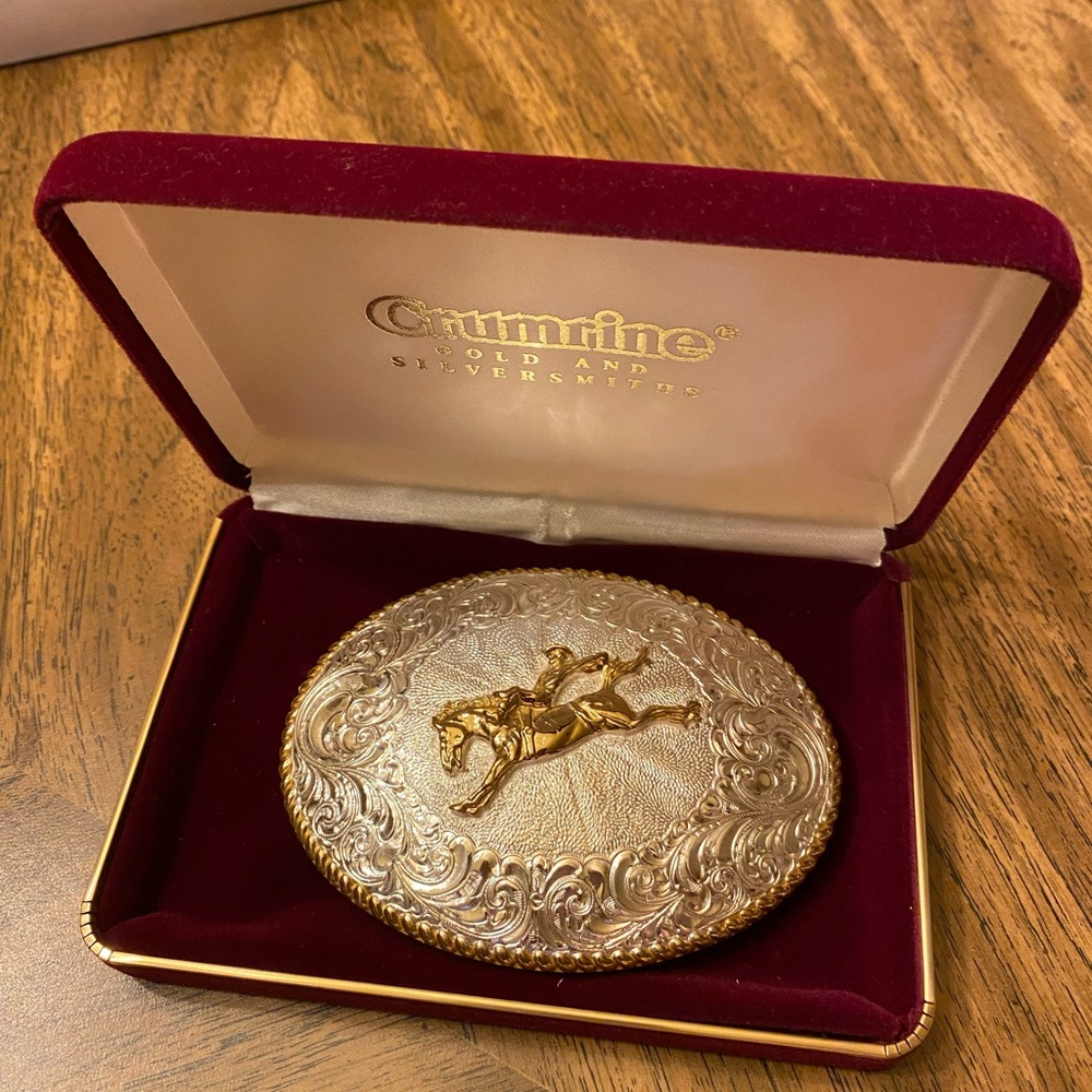 Crumrine Silver and Gold Belt Buckle